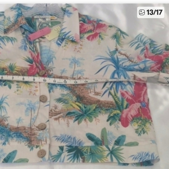 C&C California Short Sleeve Button Up Collared Tropical Cropped Shirt XS - Picture 10 of 12